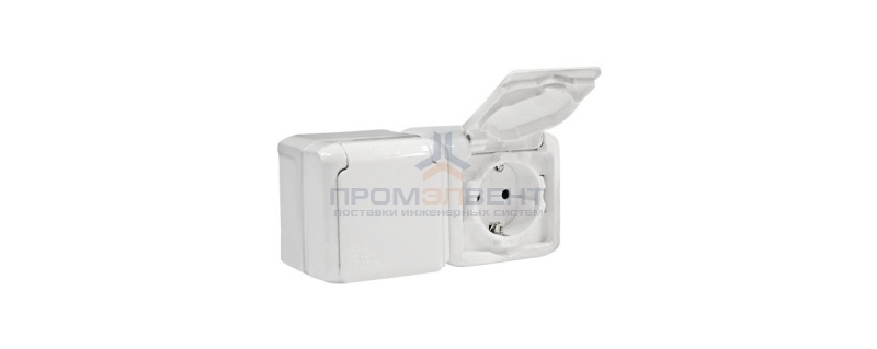 Розетка двойная IP44 Legrand Quteo с заземлением со шторками белая